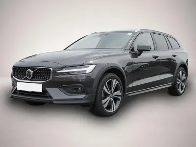 Gebraucht Volvo V60 CC Ultimate 197 PS (144 kW) 2023 Manufacturer Kombi