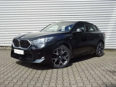Gebraucht BMW X2 M Sport 150 PS (110 kW) 2025 Schwarz SUV
