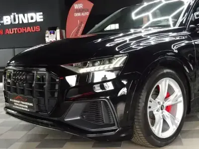 Gebraucht Audi SQ8 Sport 435 PS (319 kW) 2020 Schwarz SUV