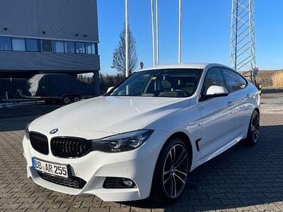 Weiß Gebraucht 2019 BMW 320 Gran Turismo M Sport Limousine | 22.990 € (Teuer)