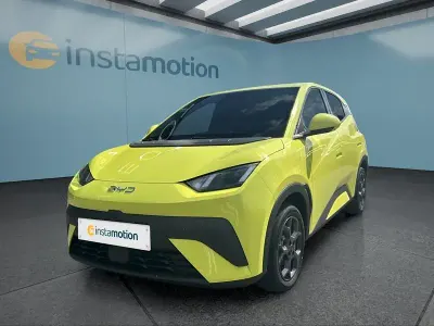 Nouă BYD Dolphin Comfort 114 kW (156 CP) 2025 Verde Hatchback