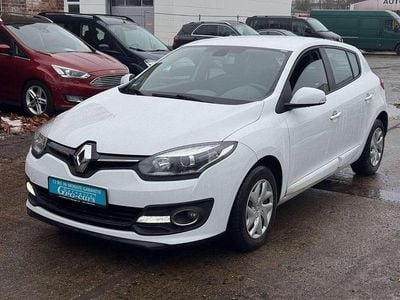 Gebraucht Renault Mégane III Initiale Paris 110 PS (80 kW) 2015 Weiß Kleinwagen