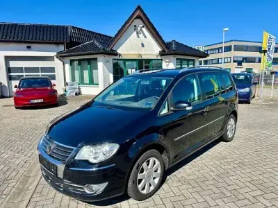 Gebraucht VW Touran Highline 140 PS (102 kW) 2008 Schwarz Van / Kleinbus