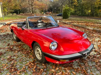 Gebraucht Alfa Romeo Spider 103 PS (75 kW) 1986 Rot Cabrio