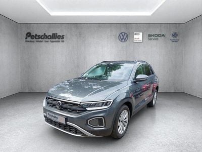 Second-hand VW T-Roc Life 110 CP (80 kW) 2023 Gri SUV