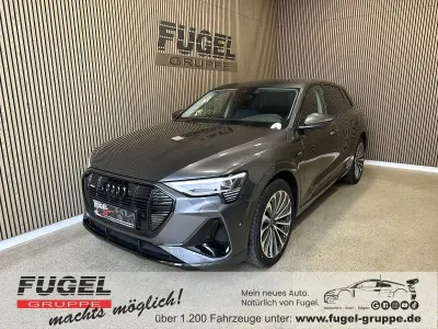 Gebraucht Audi e-tron S-Line 300 kW (408 PS) 2022 Daytonagrau perleffekt SUV