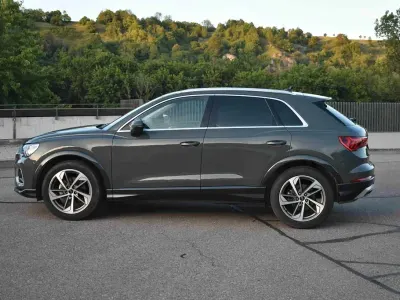 Gebraucht Audi Q3 Ambiente 150 PS (110 kW) 2025 Grau SUV