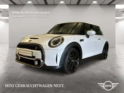 Gebraucht Mini Cooper S Resolute Edition 178 PS (130 kW) 2023 Weiß Kleinwagen