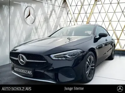Gebraucht Mercedes CLA200 150 PS (110 kW) 2025 Unilack nachtschwarz Coupé