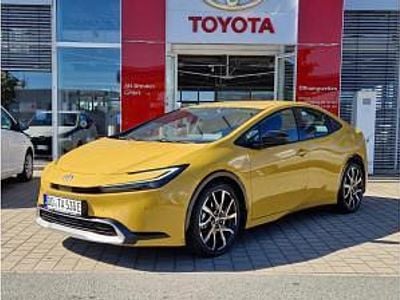 Neu Toyota Prius Plug-in Hybrid 223 PS (164 kW) 2026 Gelb (mustard yellow metallic) Kleinwagen