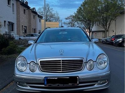 Second-hand Mercedes E320 204 CP (150 kW) 2004 Argintiu Break