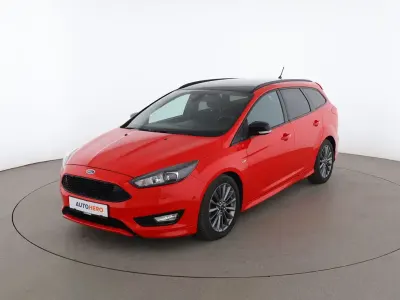 Gebraucht Ford Focus ST-Line 2018 Rot Kombi