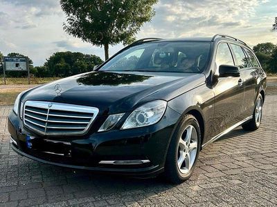 Mercedes E200