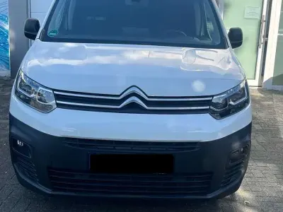 Gebraucht Citroën Berlingo 102 PS (75 kW) 2020 Weiß Van / Kleinbus