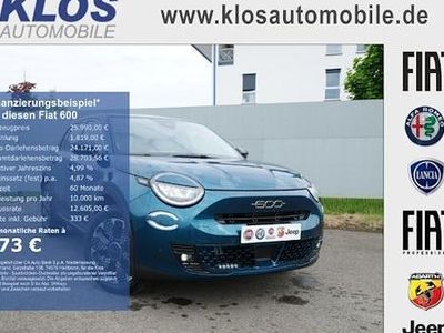 Neu Fiat 600 La Prima 110 PS (80 kW) 2025 Gruen SUV