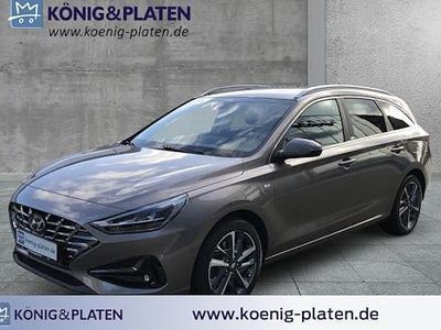 Gebraucht Volvo EX30 Plus 200 kW (272 PS) 2024 Crystal white (weiß) SUV