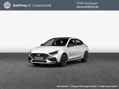 Gebraucht Hyundai i30 YES! 140 PS (102 kW) 2020 Polar white uni Limousine