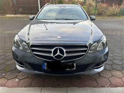 Mercedes E200