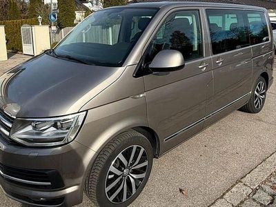 Usata VW T6 Highline 204 CV (150 kW) 2018 Beige Furgone