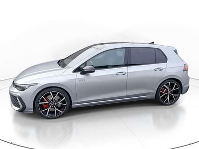 Gebraucht VW Golf VIII GTI 265 PS (194 kW) 2024 Oyster silver metallic Kleinwagen