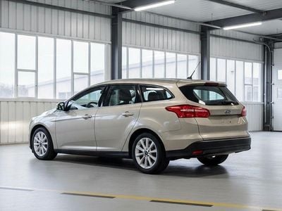 Gebraucht Ford Focus Titanium 125 PS (91 kW) 2014 Beige Kombi