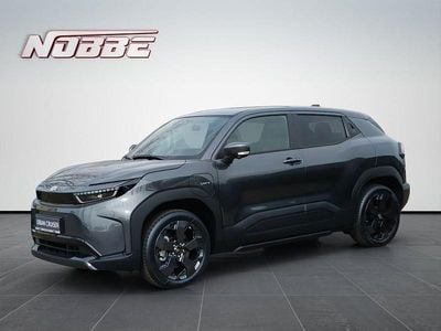 Neu Toyota Urban Cruiser Lounge 127 kW (174 PS) 2026 Grau SUV