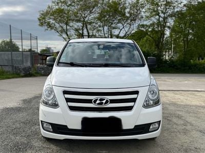Hyundai H-1