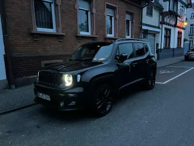 Gebraucht Jeep Renegade 241 PS (177 kW) 2021 Schwarz SUV