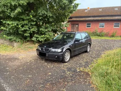Gebraucht BMW 318 143 PS (105 kW) 2003 Schwarz Kombi