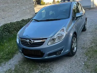 Brugt Opel Corsa 90 HK (66 kW) 2007 Blå Hatchback