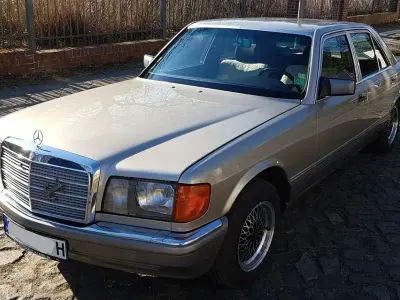 Brugt Mercedes S300 SE 180 HK (132 kW) 1987 Guld Sedan