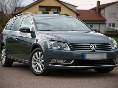 Second-hand VW Passat Comfortline 140 CP (102 kW) 2014 Gri Break