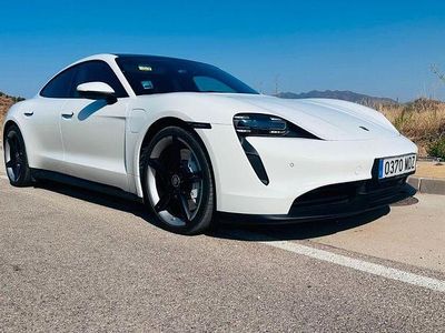 Porsche Taycan 4S
