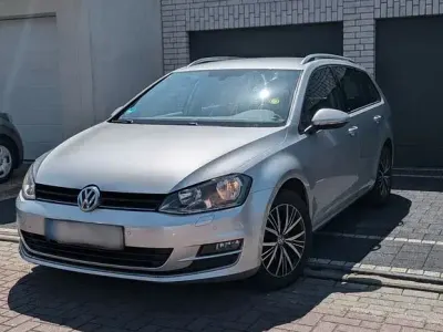 Gebraucht VW Golf VII Allstar 110 PS (80 kW) 2016 Silber Kombi