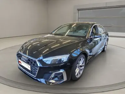 Gebraucht Audi A5 Sportback Business 204 PS (150 kW) 2023 Mythosschwarz metallic Kleinwagen