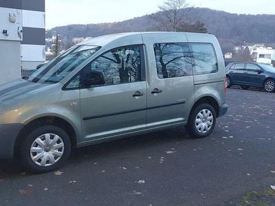 Gebraucht VW Caddy Team 80 PS (58 kW) 2010 Grün Van / Kleinbus