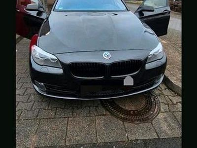 Gebraucht BMW 525 218 PS (160 kW) 2012 Grau Kombi