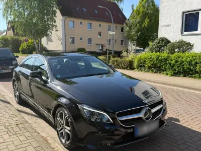 Używany Mercedes CLS350 258 KM (189 kW) 2017 Czarny Sedan/Limuzyna