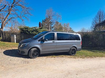 Gebraucht Mercedes V250 190 PS (139 kW) 2017 Grau Van / Kleinbus