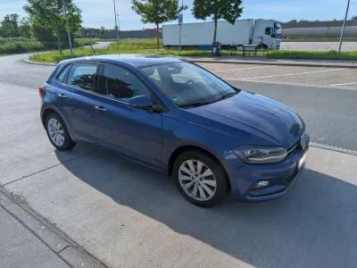 Gebraucht VW Polo Highline 95 PS (69 kW) 2019 Blau Kleinwagen