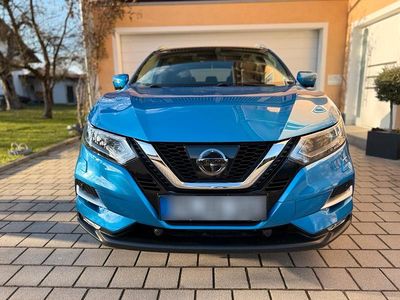 Gebraucht Nissan Qashqai N-Connecta 116 PS (85 kW) 2017 Blau SUV
