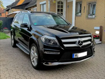 Gebraucht Mercedes GL350 AMG line 258 PS (189 kW) 2013 Schwarz SUV