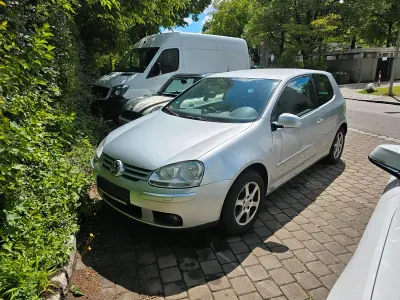 Gebraucht VW Golf V 80 PS (58 kW) 2008 Silber Kleinwagen