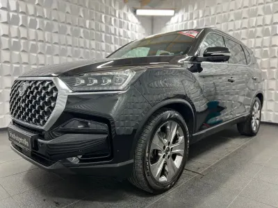Gebraucht SsangYong Rexton Sapphire 203 PS (149 kW) 2021 Schwarz SUV