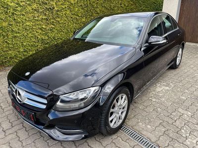 Gebraucht Mercedes C180 Avantgarde 156 PS (114 kW) 2014 Schwarz Limousine