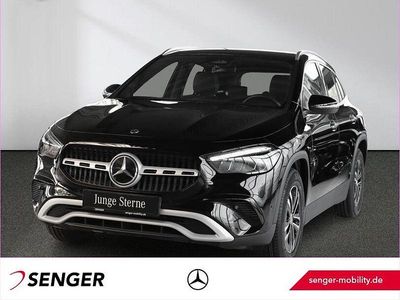 Gebraucht Mercedes GLA200 163 PS (119 kW) 2025 Schwarz SUV