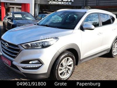 Silber Gebraucht 2016 Hyundai Tucson Edition SUV | 14.990 € (Fairer Preis)