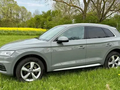 Używany Audi Q5 Sport 190 KM (139 kW) 2020 Szary SUV