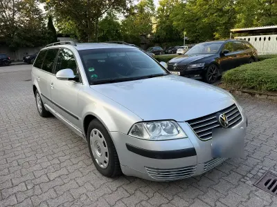Gebraucht VW Passat 136 PS (100 kW) 2004 Silber Kombi