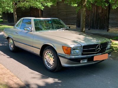 Gebraucht Mercedes 560 230 PS (169 kW) 1989 Silber Cabrio